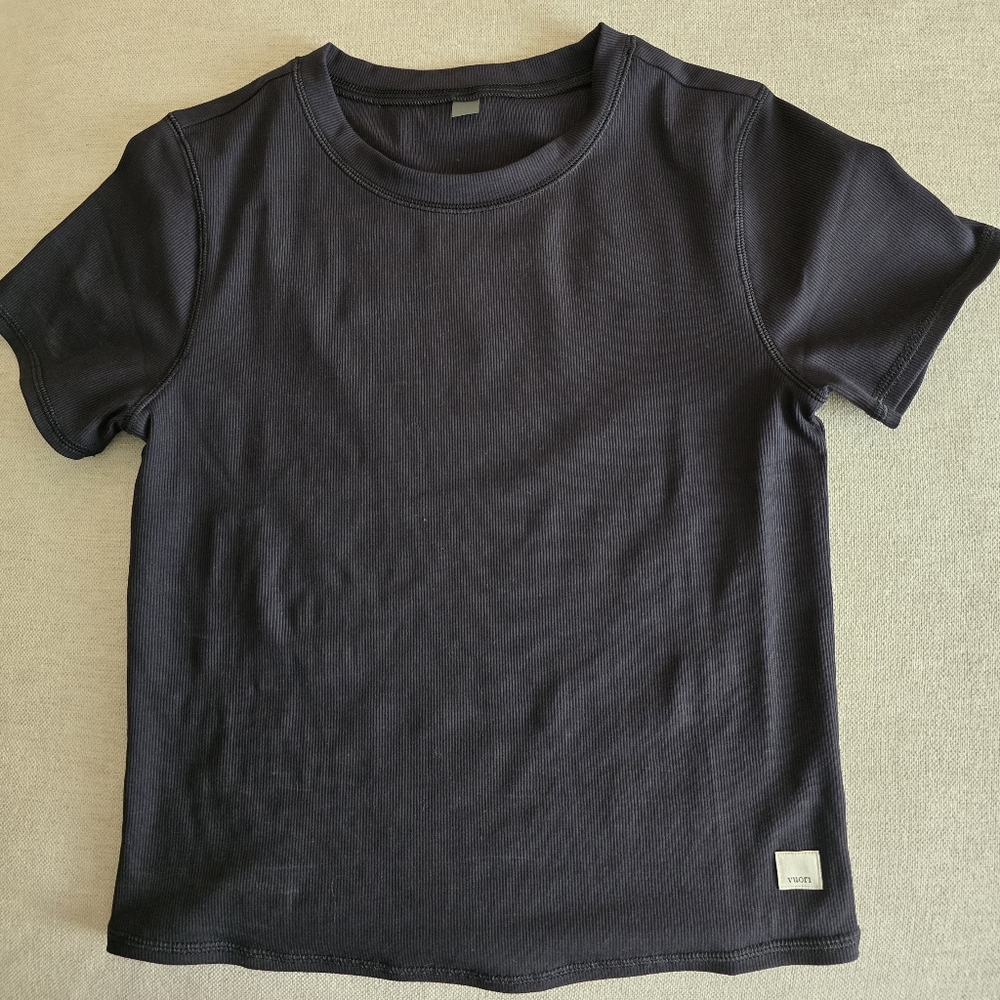 Vuori Feather Baby Tee